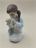 Статуэтка винтажная Девочки с куклой Royal Worcester Англия h09061121v